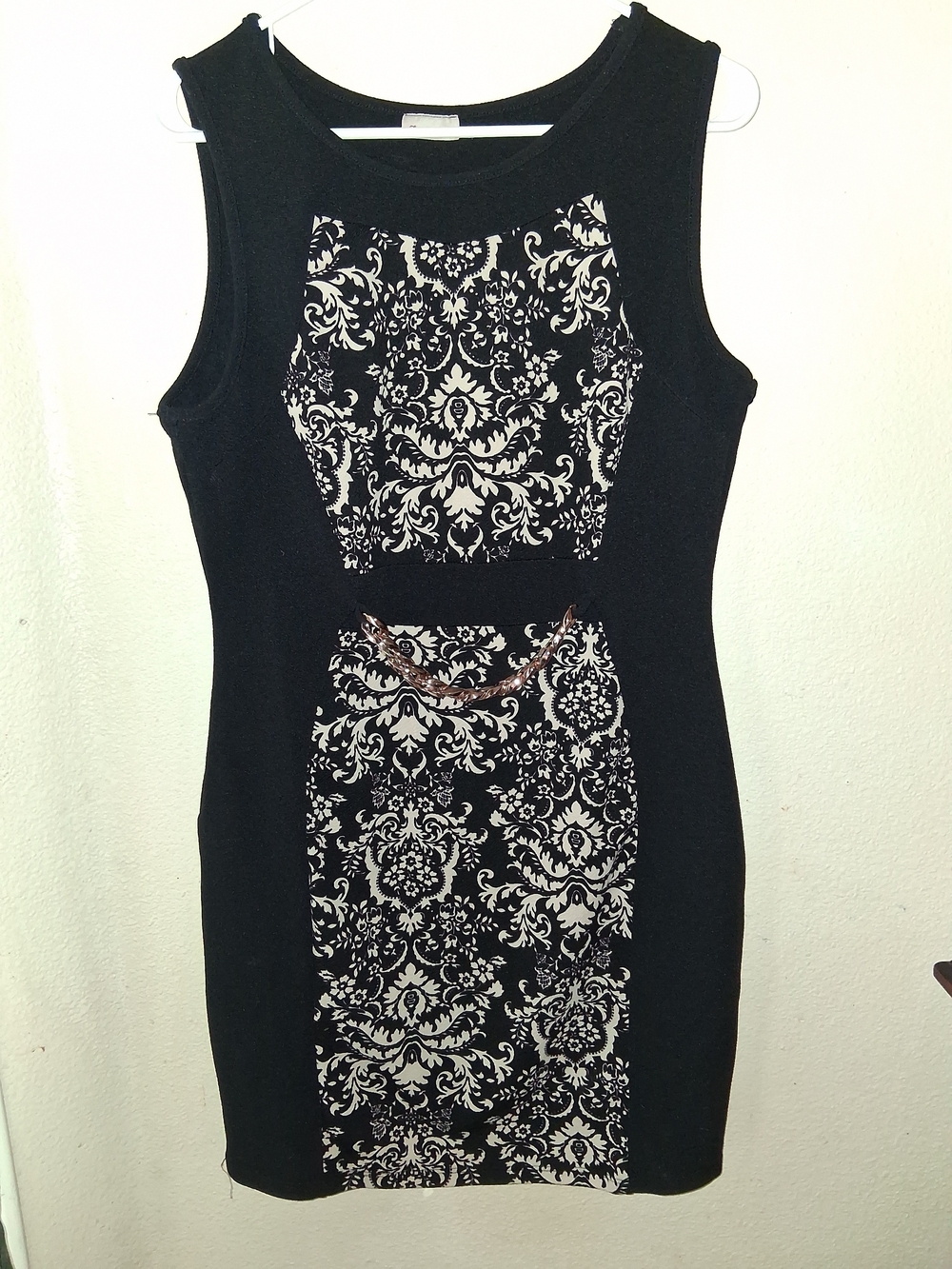 Black and Cream Damask Sheath Dress - Sz Large